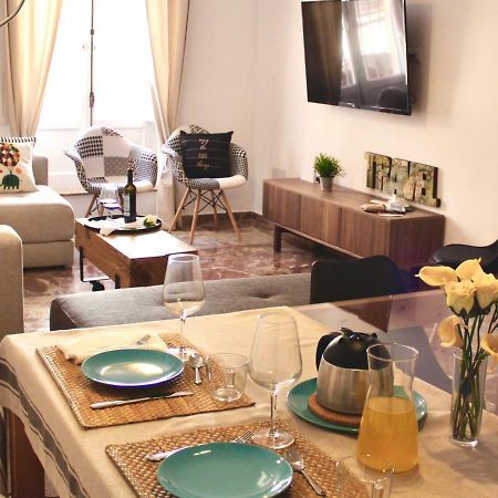 Gatu Premium Villa Aramburu, " Preferente Mayores De 25 Anos Y Familias " El Puerto de Santa Maria Exterior foto