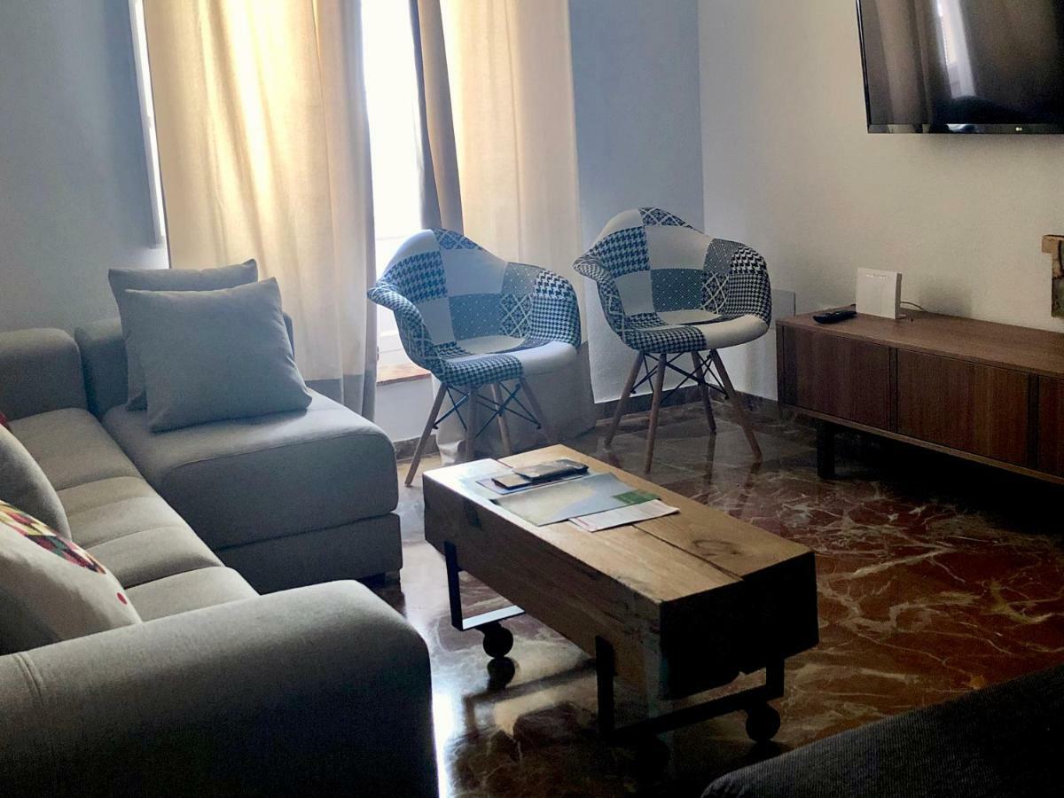 Gatu Premium Villa Aramburu, " Preferente Mayores De 25 Anos Y Familias " El Puerto de Santa Maria Exterior foto