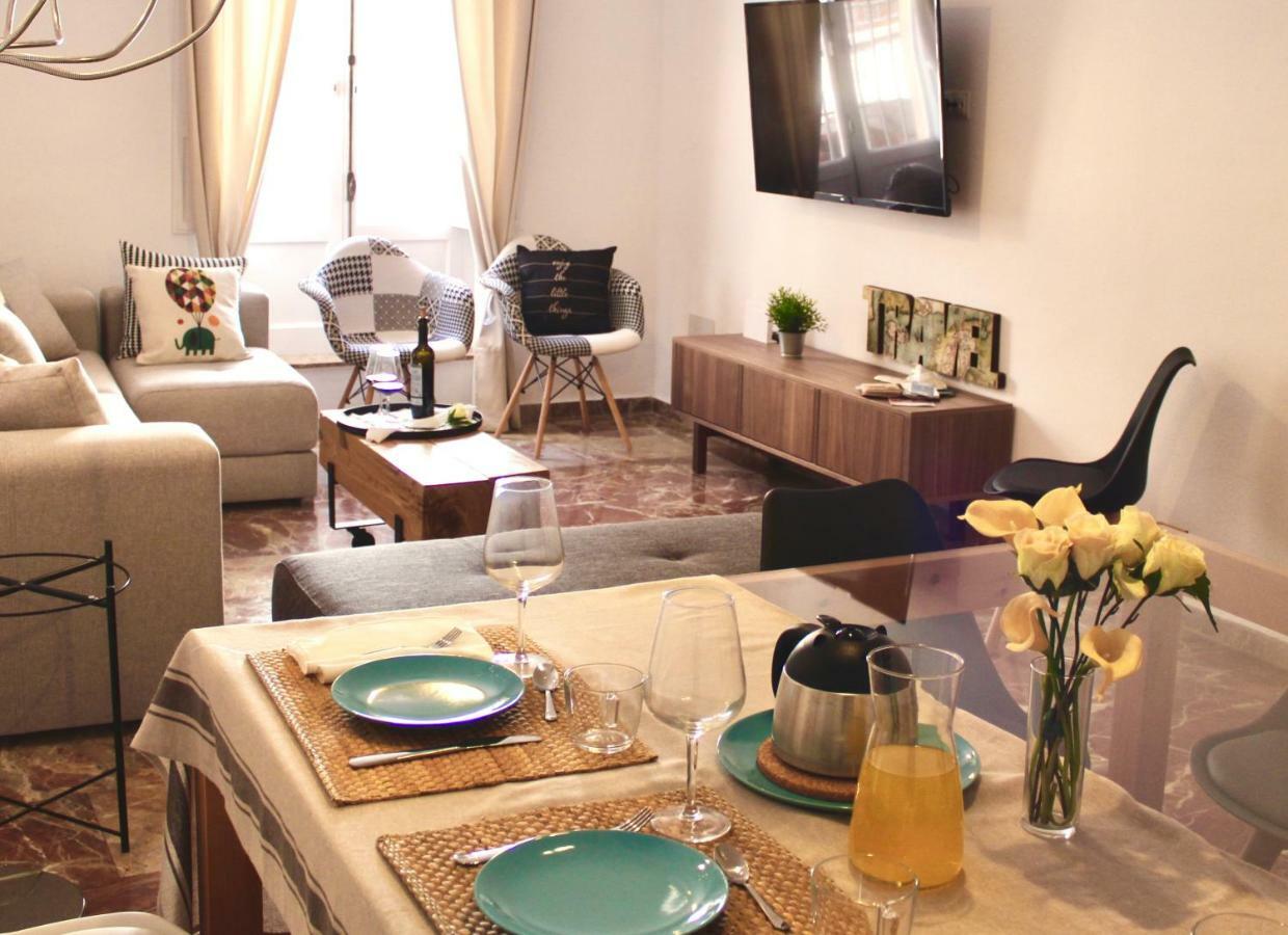 Gatu Premium Villa Aramburu, " Preferente Mayores De 25 Anos Y Familias " El Puerto de Santa Maria Exterior foto